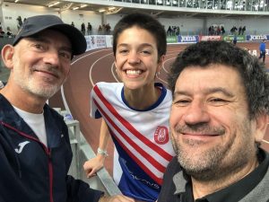 Ona Bonet després del seu or a la pista de Salamanca. Foto Instagram