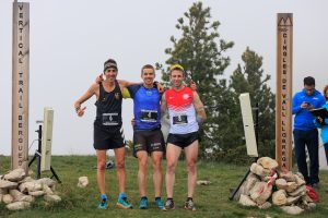 El podi al complet del Campionat català de trail vertical masculí. Foto Albert Codina